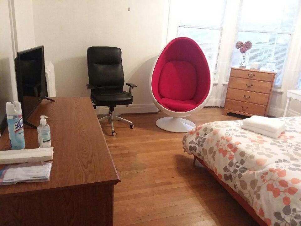5 Star Victorian Mansion-Downtown No Locals Bed & Breakfast Ери Екстериор снимка
