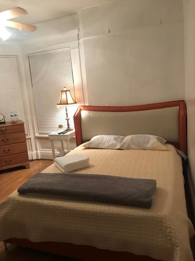 5 Star Victorian Mansion-Downtown No Locals Bed & Breakfast Ери Екстериор снимка