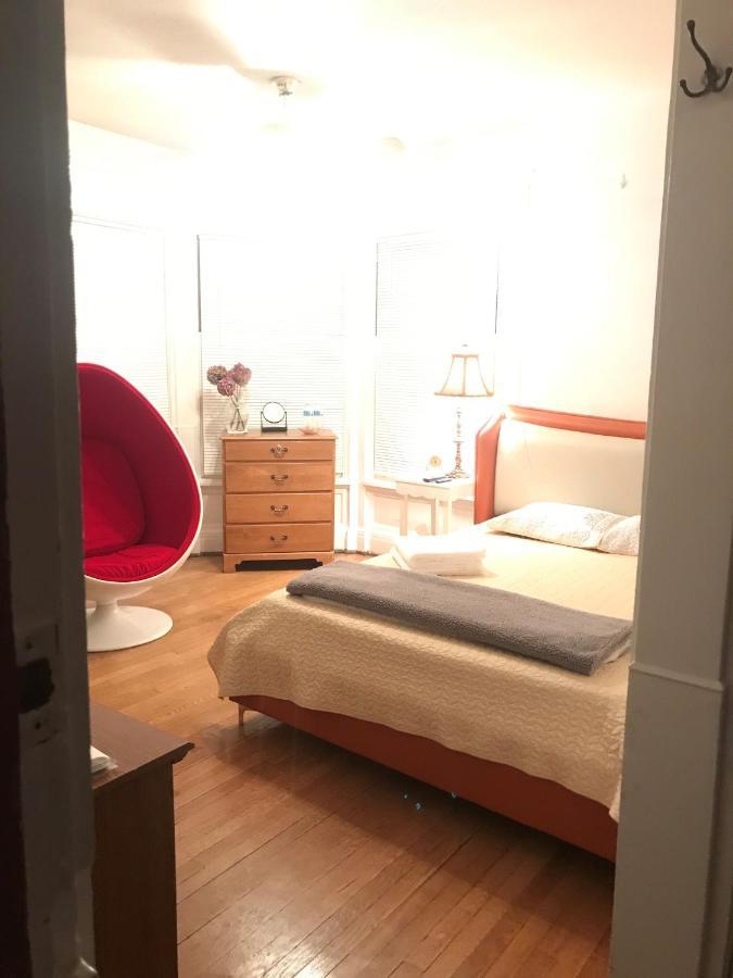 5 Star Victorian Mansion-Downtown No Locals Bed & Breakfast Ери Екстериор снимка